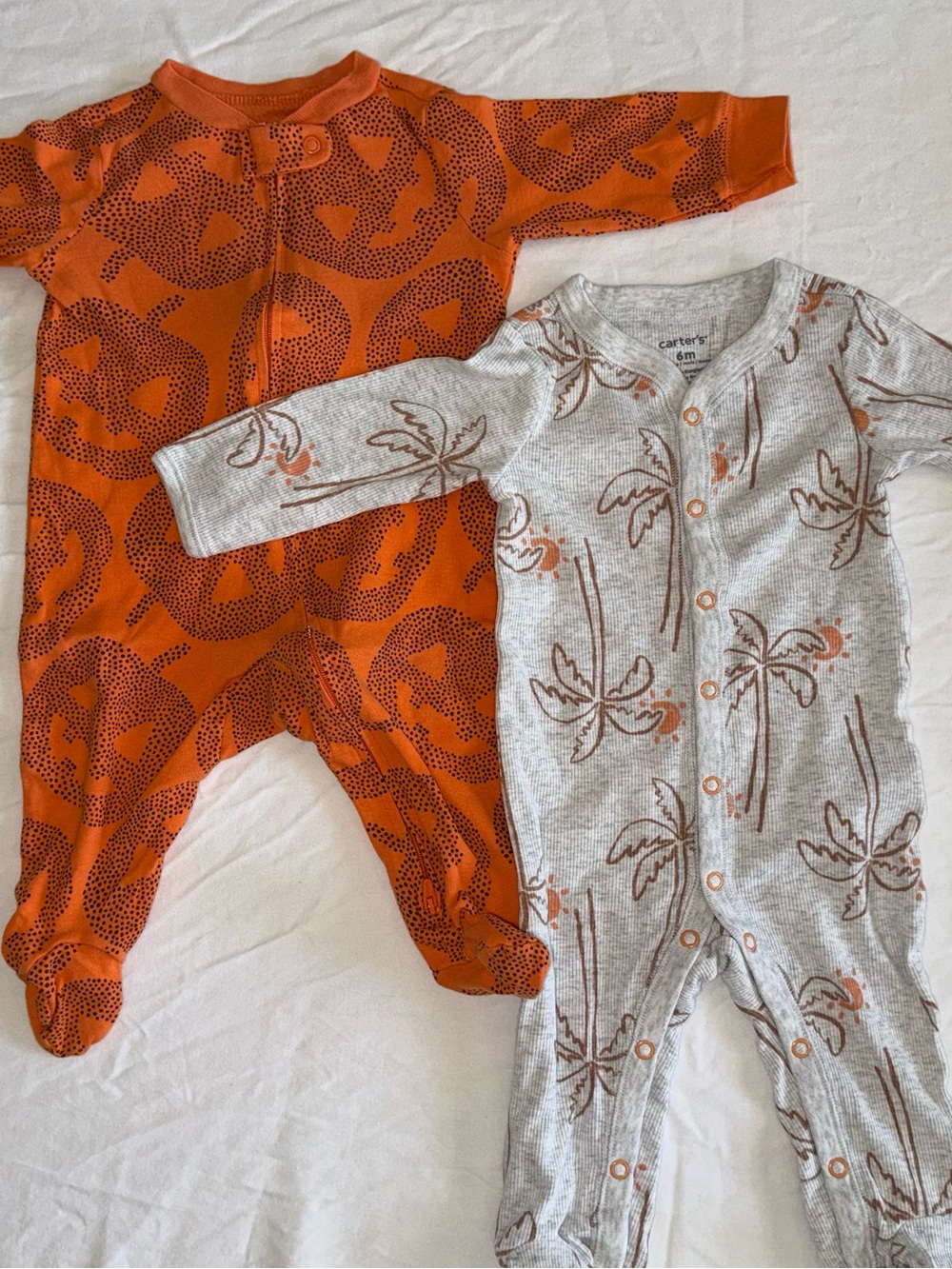 2/$15 Halloween Pumpkin Sleeper/ footies bundle | Carters 6 months